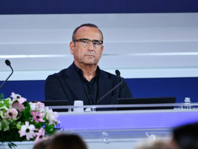 “Ne vedremo delle belle” non mantiene la parola. Chiude in anticipo il nuovo programma di Carlo Conti