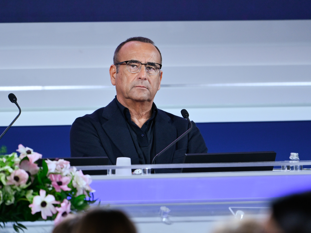 “Ne vedremo delle belle” non mantiene la parola. Chiude in anticipo il nuovo programma di Carlo Conti “Ne vedremo delle belle” non mantiene la parola. Chiude in anticipo il nuovo programma di Carlo Conti