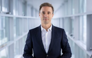 Florian Huettl resta al timone di Opel e Vauxhall: confermato CEO fino al 2027