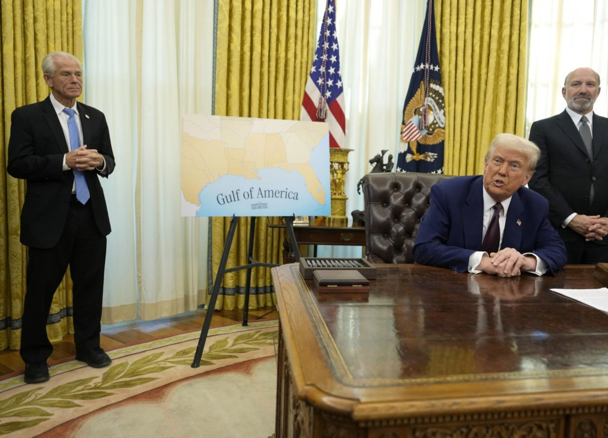Chi è Peter Navarro, la mente dei dazi mondiali che ha ingannato Trump e che per Musk è un “cretino”