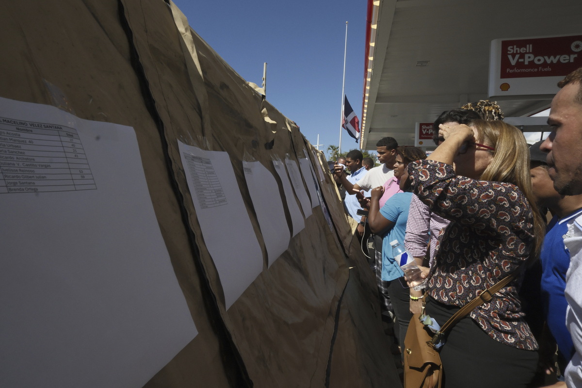 Tragedia a Santo Domingo, crolla il tetto di una discoteca: almeno 98 morti e 155 feriti