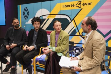 Renault 4 E-Tech Electric conquista la Milano Design Week 2025 con arte, memoria e visione pop