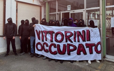 Gli studenti occupano il Liceo scientifico Vittorini di Milano