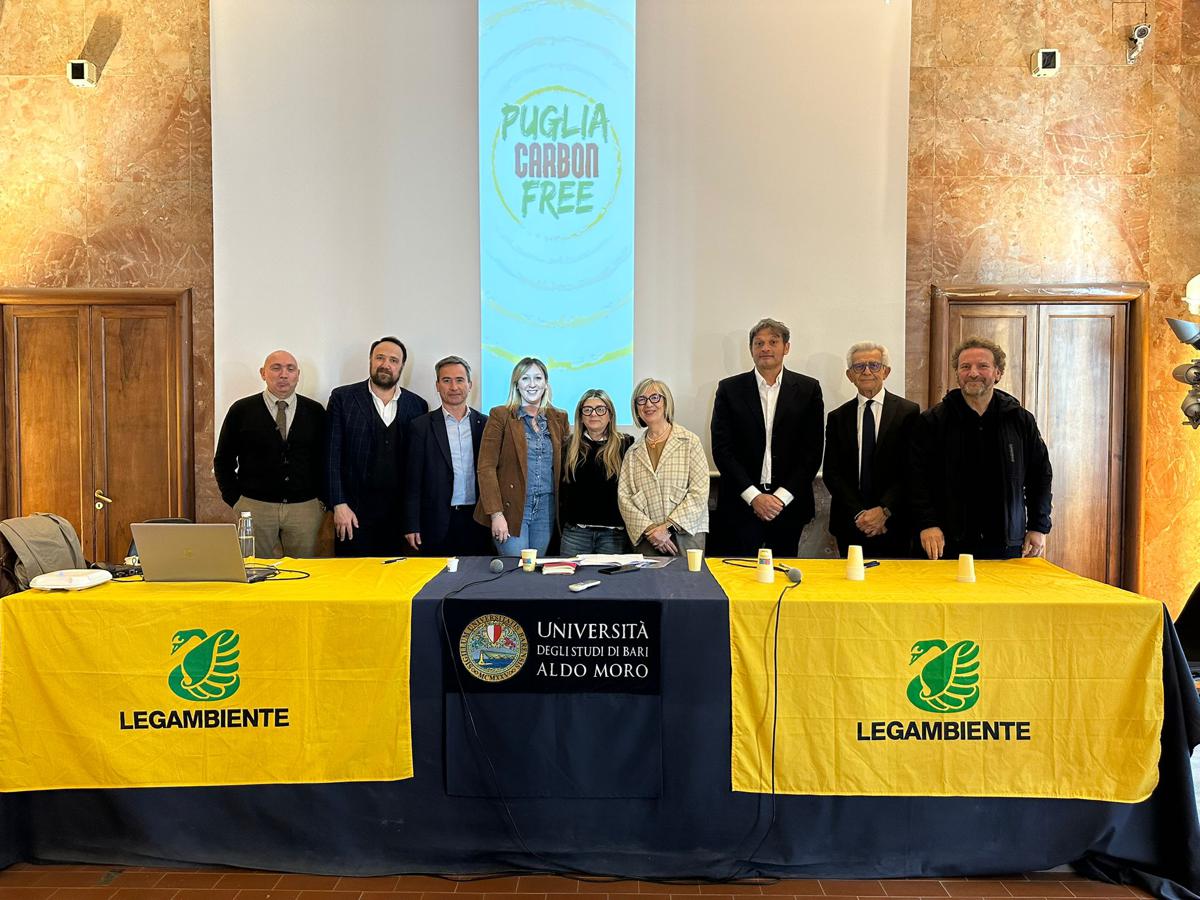 Puglia Carbon Free: un protocollo per una regione sostenibile Puglia Carbon Free: un protocollo per una regione sostenibile
