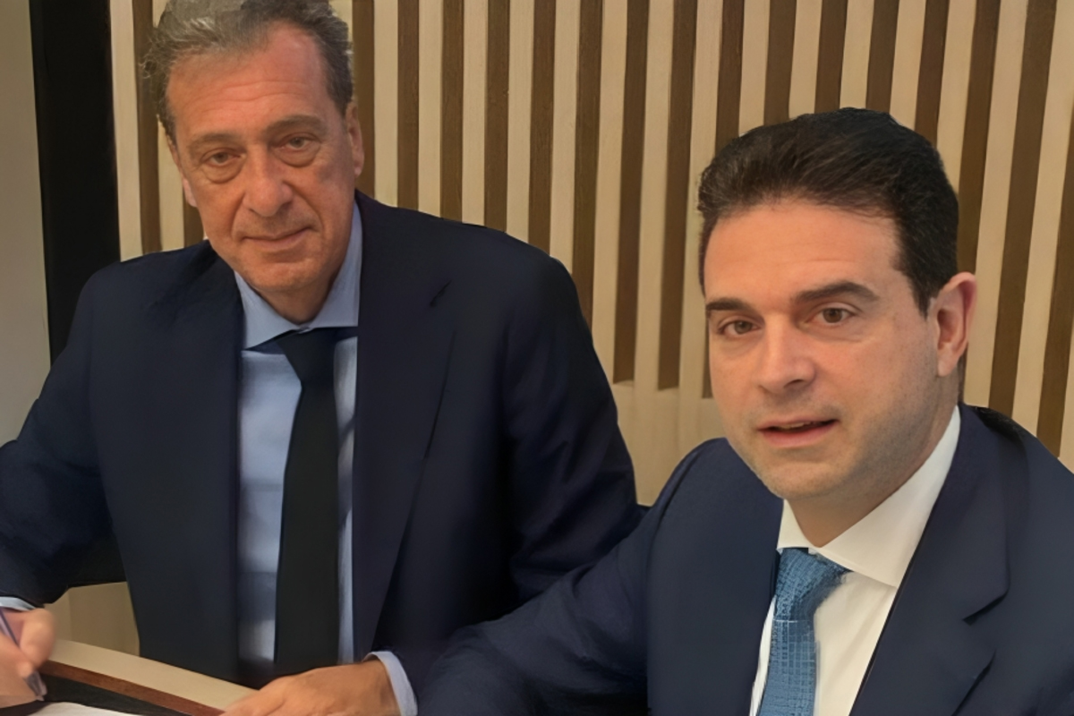 Intesa Sanpaolo e Confcommercio Lazio siglano un accordo da € 310 mln per la competitività delle imprese Intesa Sanpaolo e Confcommercio Lazio siglano un accordo da € 310 mln per la competitività delle imprese