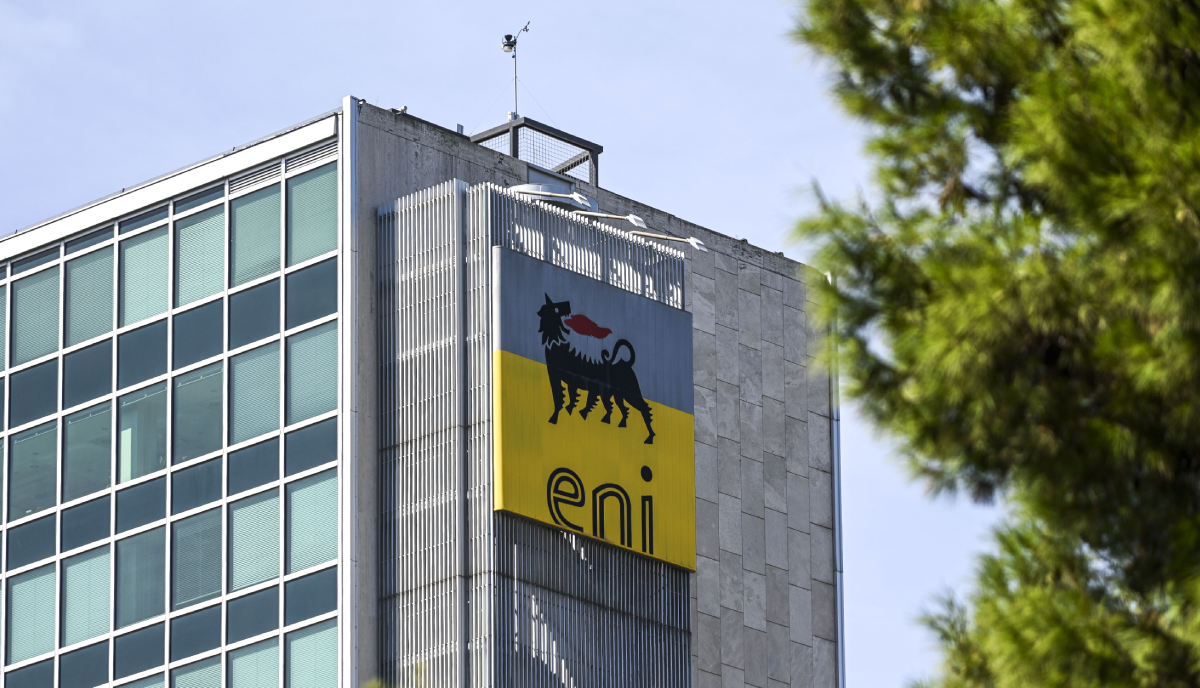 Eni, KKR acquisisce un ulteriore 5% di Enilive per 601 milioni di euro Eni, KKR acquisisce un ulteriore 5% di Enilive per 601 milioni di euro