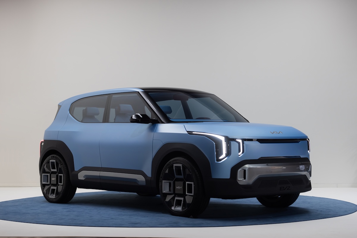Kia Concept EV2: la nuova frontiera degli interni elettrici tra design urbano e materiali sostenibili Kia Concept EV2: la nuova frontiera degli interni elettrici tra design urbano e materiali sostenibili