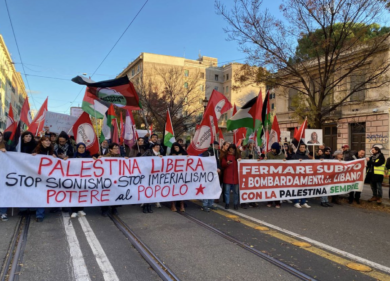 Corteo pro Palestina a Milano, denunciati sei manifestanti per resistenza a pubblico ufficiale