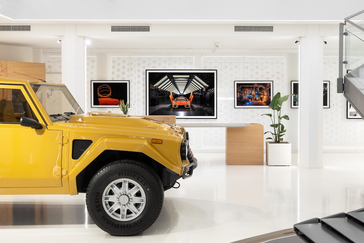 Lamborghini incontra l’arte: al Museo arriva la mostra fotografica “The Industrial Perspective”