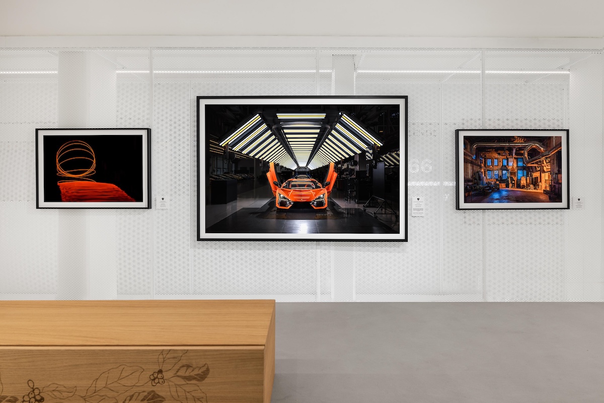 Lamborghini incontra l’arte: al Museo arriva la mostra fotografica “The Industrial Perspective”