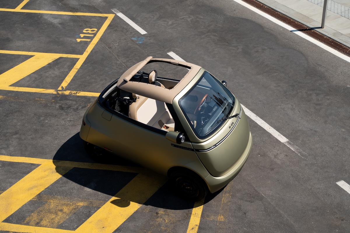 Microlino Spiaggina debutta in Italia: la microcar elettrica cabrio che reinventa lo stile della Dolce Vita Microlino Spiaggina debutta in Italia: la microcar elettrica cabrio che reinventa lo stile della Dolce Vita