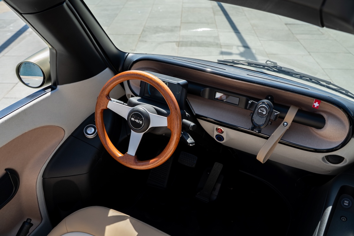 Microlino Spiaggina debutta in Italia: la microcar elettrica cabrio che reinventa lo stile della Dolce Vita Microlino Spiaggina debutta in Italia: la microcar elettrica cabrio che reinventa lo stile della Dolce Vita