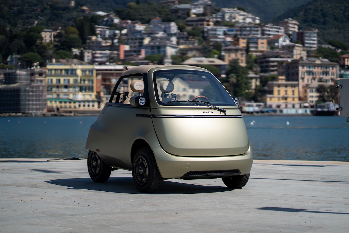 Microlino Spiaggina debutta in Italia: la microcar elettrica cabrio che reinventa lo stile della Dolce Vita Microlino Spiaggina debutta in Italia: la microcar elettrica cabrio che reinventa lo stile della Dolce Vita