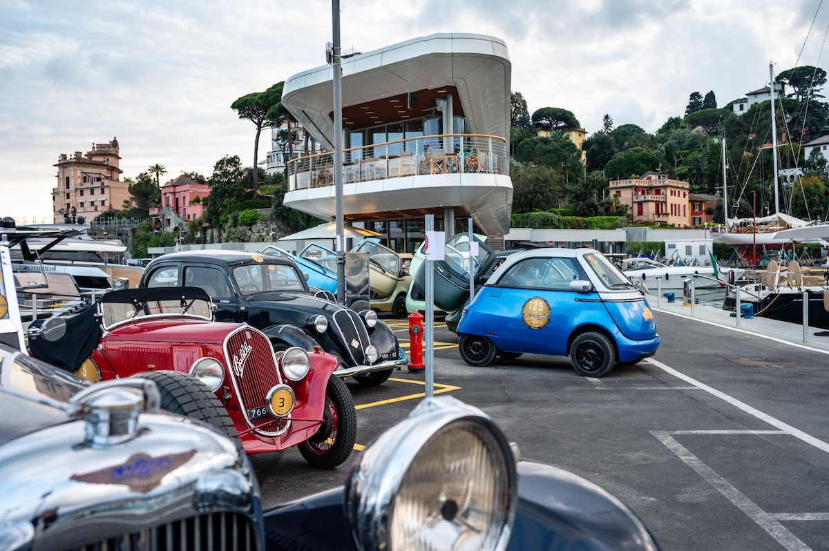 Microlino Spiaggina debutta in Italia: la microcar elettrica cabrio che reinventa lo stile della Dolce Vita Microlino Spiaggina debutta in Italia: la microcar elettrica cabrio che reinventa lo stile della Dolce Vita