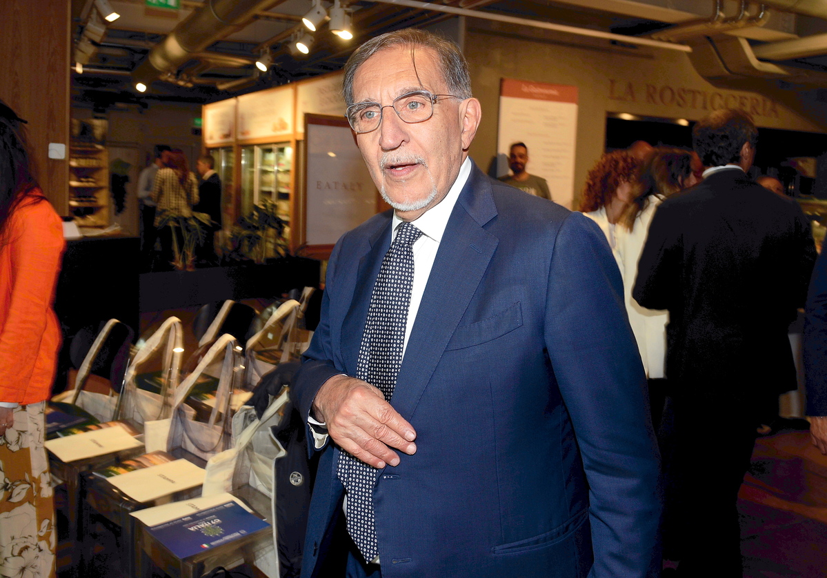 Milano, la cena pre pasquale del centrodestra a casa La Russa per parlare del candidato sindaco Milano, la cena pre pasquale del centrodestra a casa La Russa per parlare del candidato sindaco