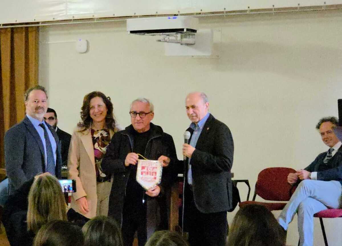La sicurezza sul lavoro arriva nelle scuole: successo a Lecce La sicurezza sul lavoro arriva nelle scuole: successo a Lecce