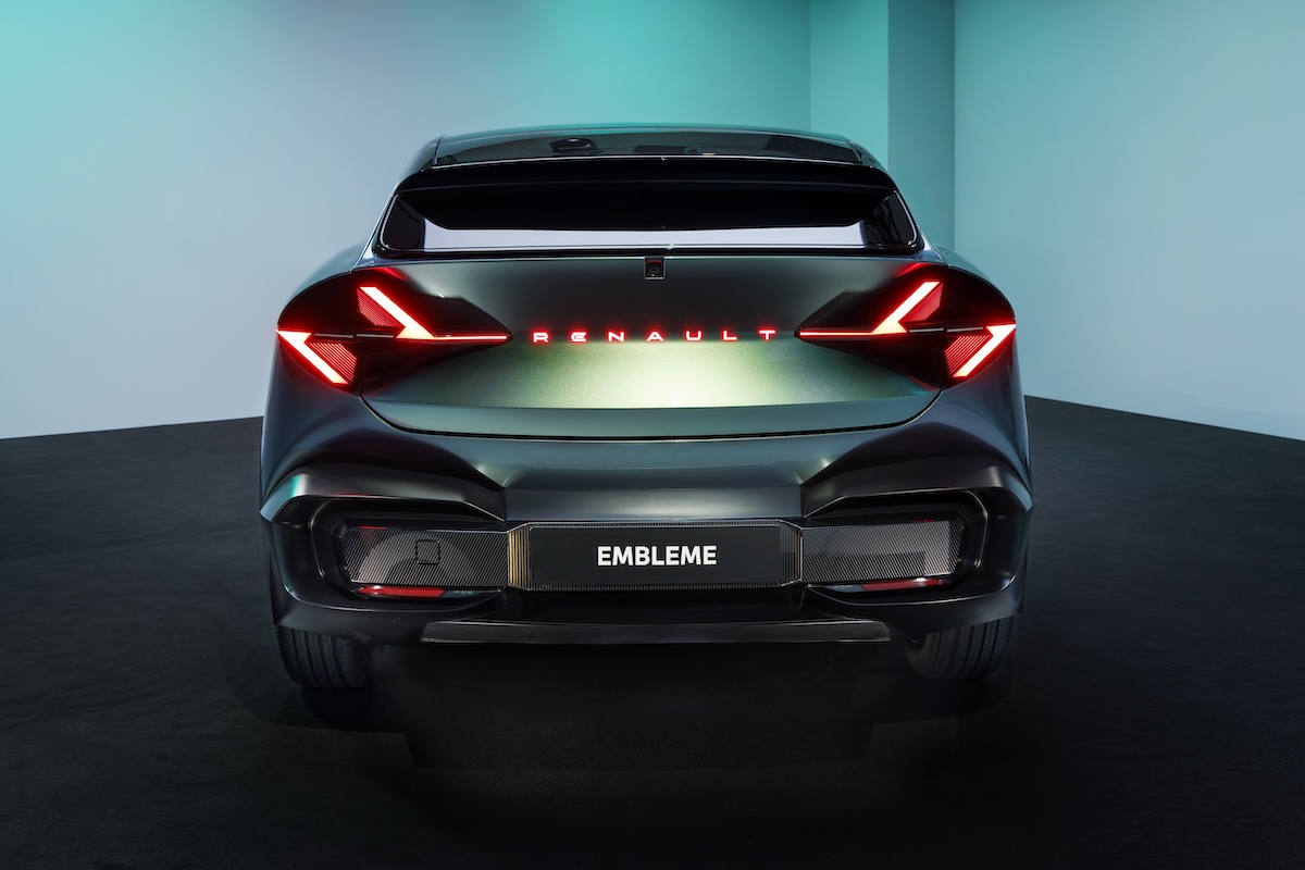 Renault Emblème: il laboratorio a quattro ruote che riscrive la mobilità sostenibile Renault Emblème: il laboratorio a quattro ruote che riscrive la mobilità sostenibile