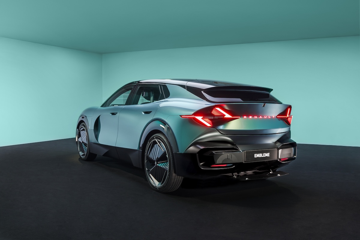 Renault Emblème: il laboratorio a quattro ruote che riscrive la mobilità sostenibile Renault Emblème: il laboratorio a quattro ruote che riscrive la mobilità sostenibile
