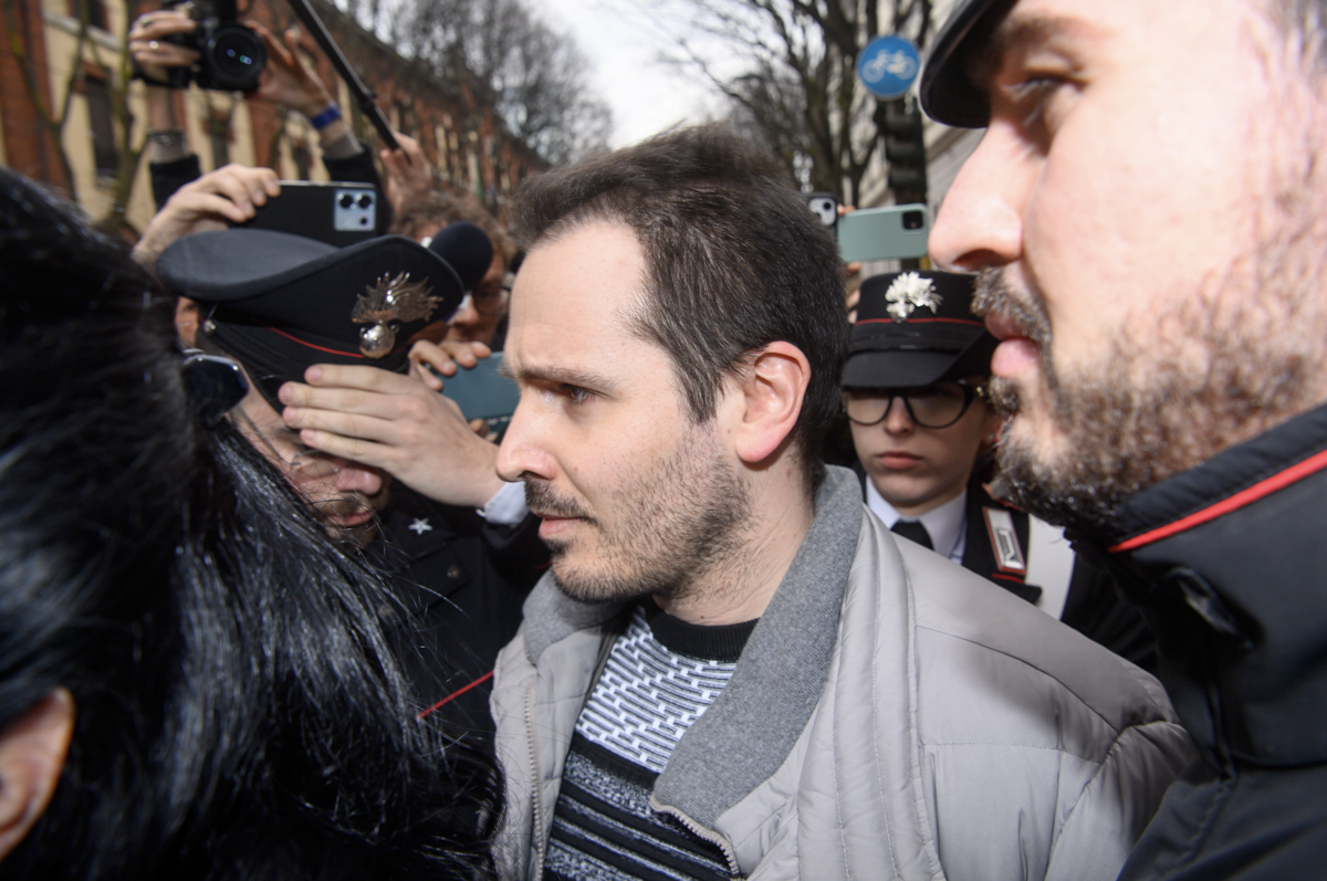 Omicidio Garlasco, la posizione di Sempio si complica: 60 tracce di Dna mai confrontate