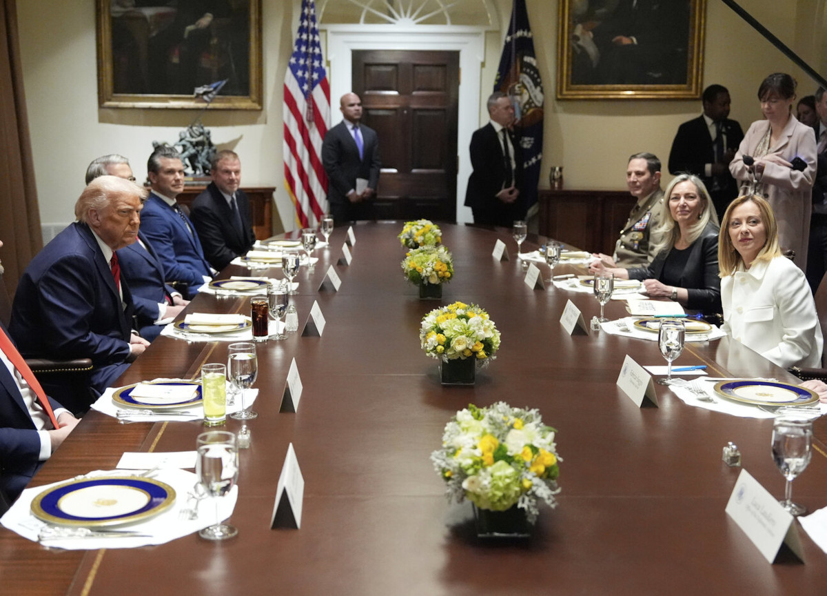 Così Meloni ha ottenuto alla Casa Bianca il ruolo di “pontiere” tra Usa e Ue