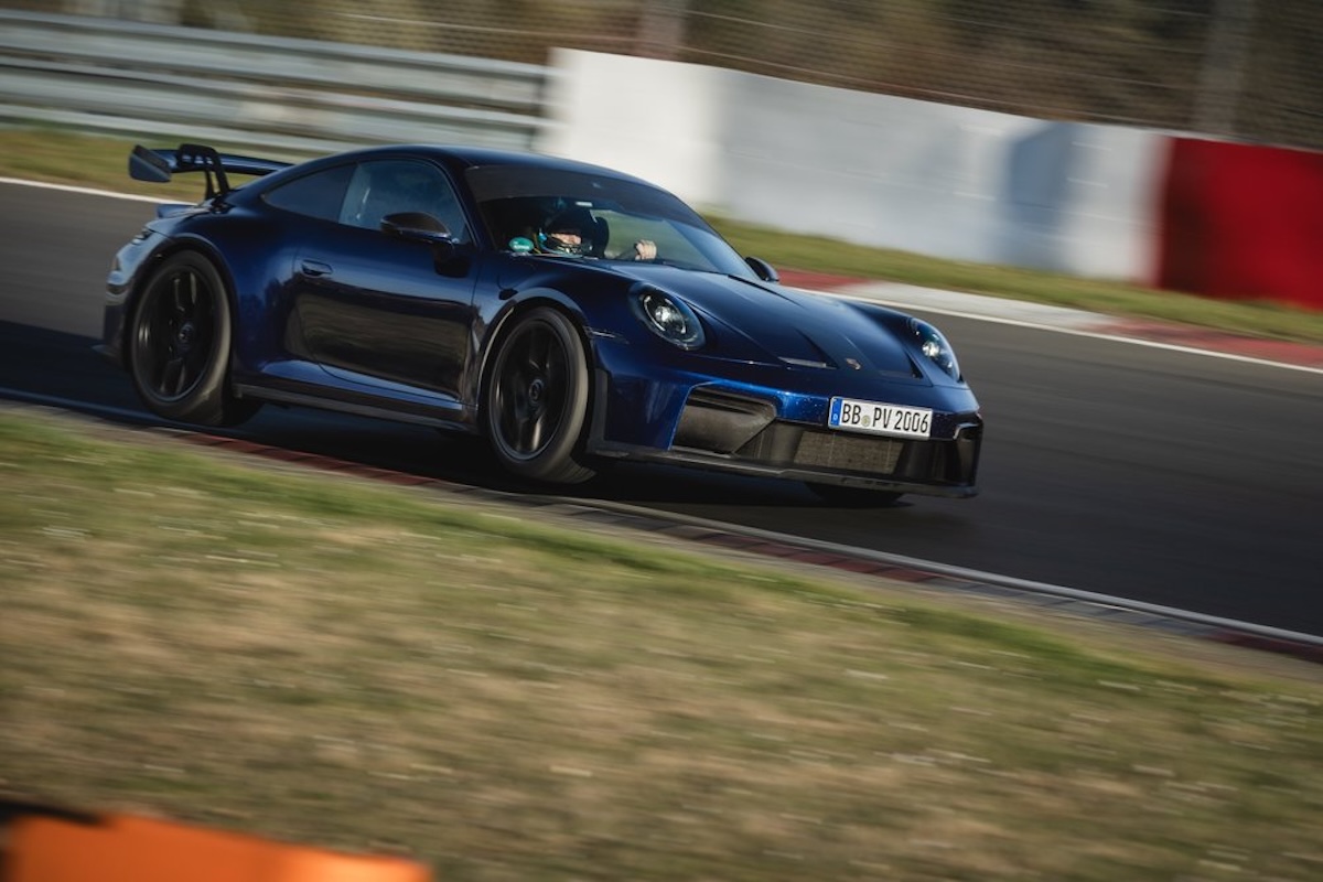 Porsche 911 GT3 da record: sul Nürburgring è l’auto di serie manuale più veloce di sempre