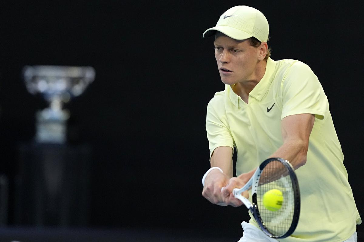 Jannik Sinner torna ad allenarsi con Draper: il calendario dei tornei ATP per il n.1 al mondo dopo la squalifica Jannik Sinner torna ad allenarsi con Draper: il calendario dei tornei ATP per il n.1 al mondo dopo la squalifica