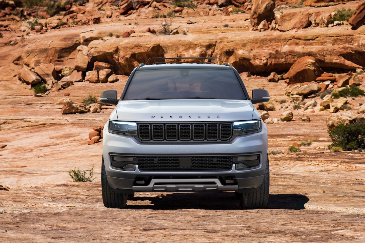 Nuova Jeep Wagoneer Overland 2025: il SUV full-size per chi ama l’avventura senza compromessi
