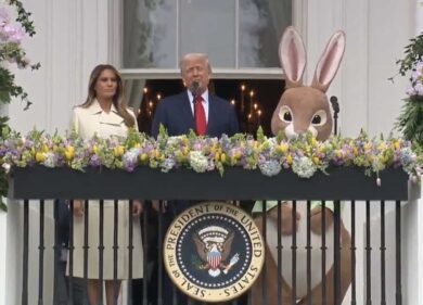 Papa Francesco, Donald Trump in forse per i funerali a Roma: “Devo controllare le date”. Poi conferma