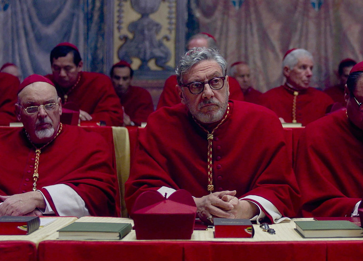 Castellitto: “Ho studiato il conclave per il film. Unione? Ma se hanno più correnti del Pd…” Castellitto: “Ho studiato il conclave per il film. Unione? Ma se hanno più correnti del Pd…”