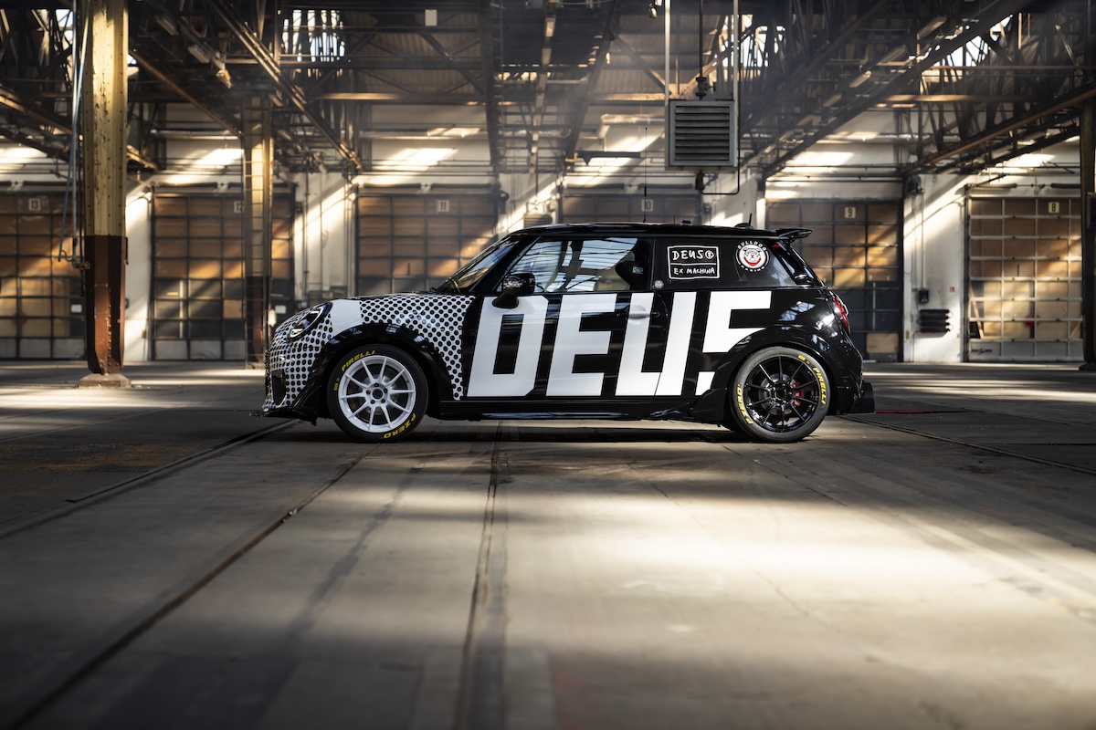 MINI John Cooper Works alla 24 Ore del Nürburgring 2025: racing, stile e spirito DEUS