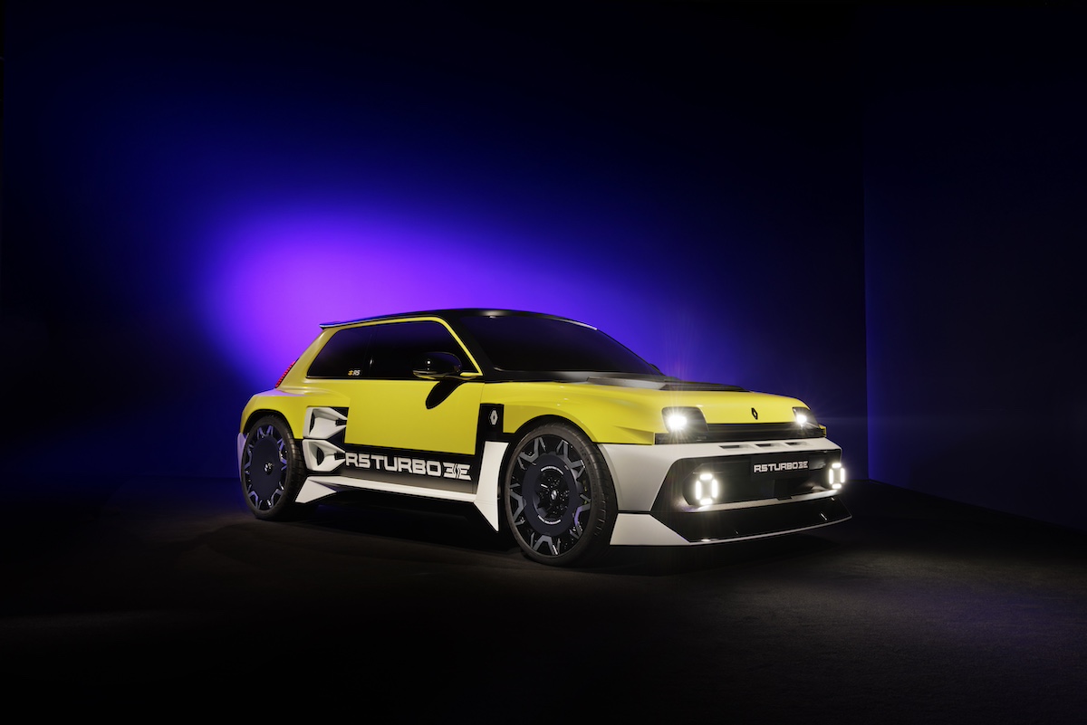 Renault 5 Turbo 3E: aperte le prenotazioni per la supercar compatta elettrica da 540 CV