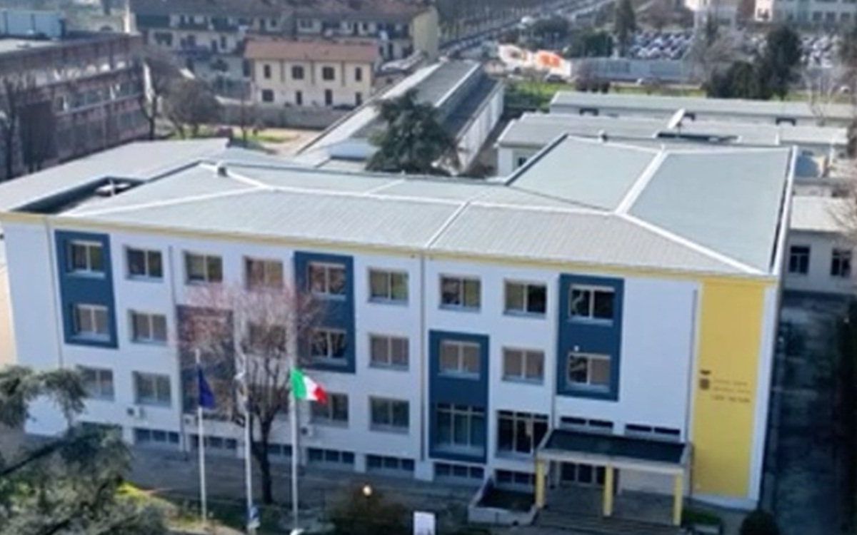 Efficientamento e innovazione: la sfida del BIM nelle scuole della Città metropolitana di Milano Efficientamento e innovazione: la sfida del BIM nelle scuole della Città metropolitana di Milano