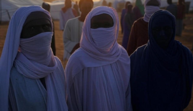 Deviazione degli Aiuti Umanitari in Sudan: Sfollati alla Fame