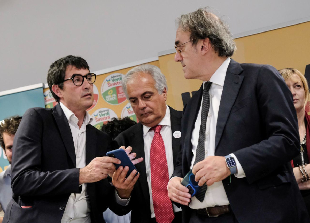 Lutto nazionale di cinque giorni e un 25 aprile “sobrio”, opposizioni in rivolta: “Destra allergica all’antifascismo”