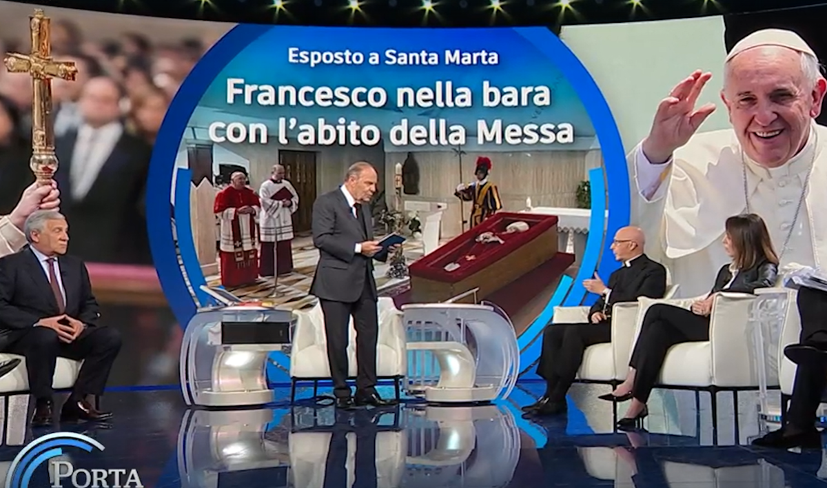 Ascolti tv, Striscia la Notizia vola senza Affari Tuoi: Vespa al tappeto. Del Debbio giù e Gruber è un miraggio – I trend Ascolti tv, Striscia la Notizia vola senza Affari Tuoi: Vespa al tappeto. Del Debbio giù e Gruber è un miraggio – I trend