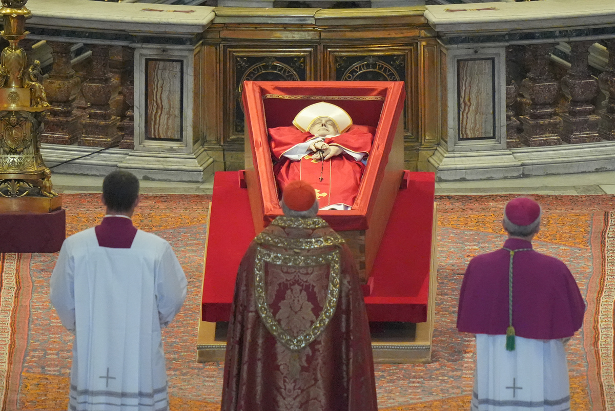 Le immagini del rito della traslazione della salma di Papa Francesco