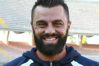 Lecce, tragedia nella notte: morto il fisioterapista del club. Rinviato il match con l’Atalanta