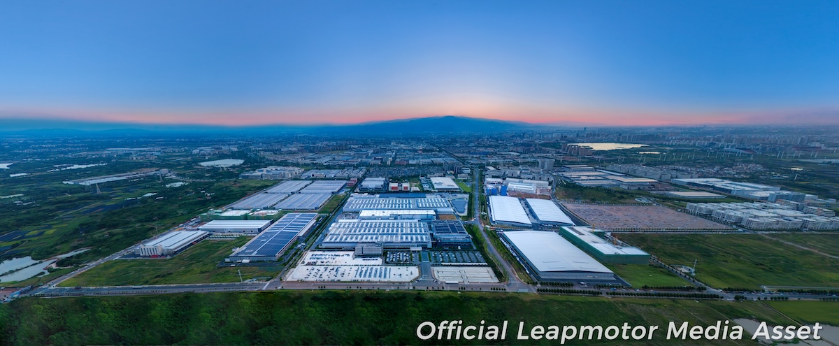 Leapmotor protagonista al Salone di Shanghai 2025: debutto globale per B01 e successo del SUV B10 Leapmotor protagonista al Salone di Shanghai 2025: debutto globale per B01 e successo del SUV B10