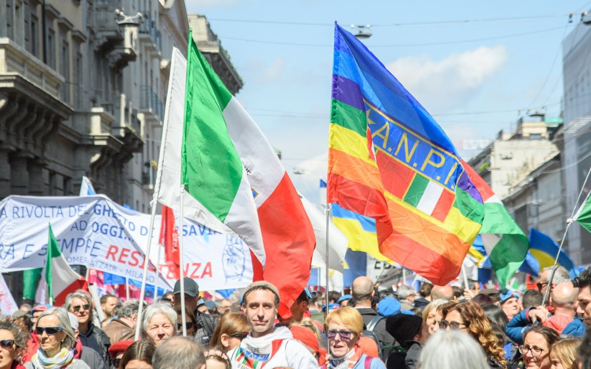 Roggiani (Pd): “Così la destra lombarda sta svuotando il 25 Aprile con la scusa della sobrietà” Roggiani (Pd): “Così la destra lombarda sta svuotando il 25 Aprile con la scusa della sobrietà”