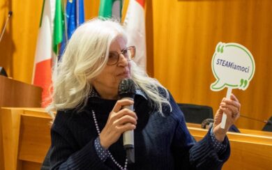 Parità di genere e discipline STEM: il progetto STEAMiamoci diventa associazione