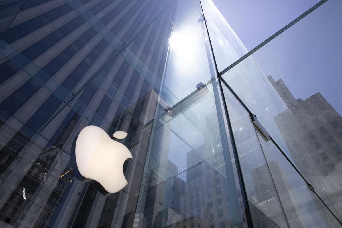 Dazi, Usa vs Pechino: Apple punta a spostare assemblaggio iPhone da Cina a India Dazi, Usa vs Pechino: Apple punta a spostare assemblaggio iPhone da Cina a India