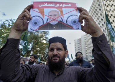 India-Pakistan, c’è aria di guerra: tensione ai massimi livelli. Entrambe hanno la bomba atomica