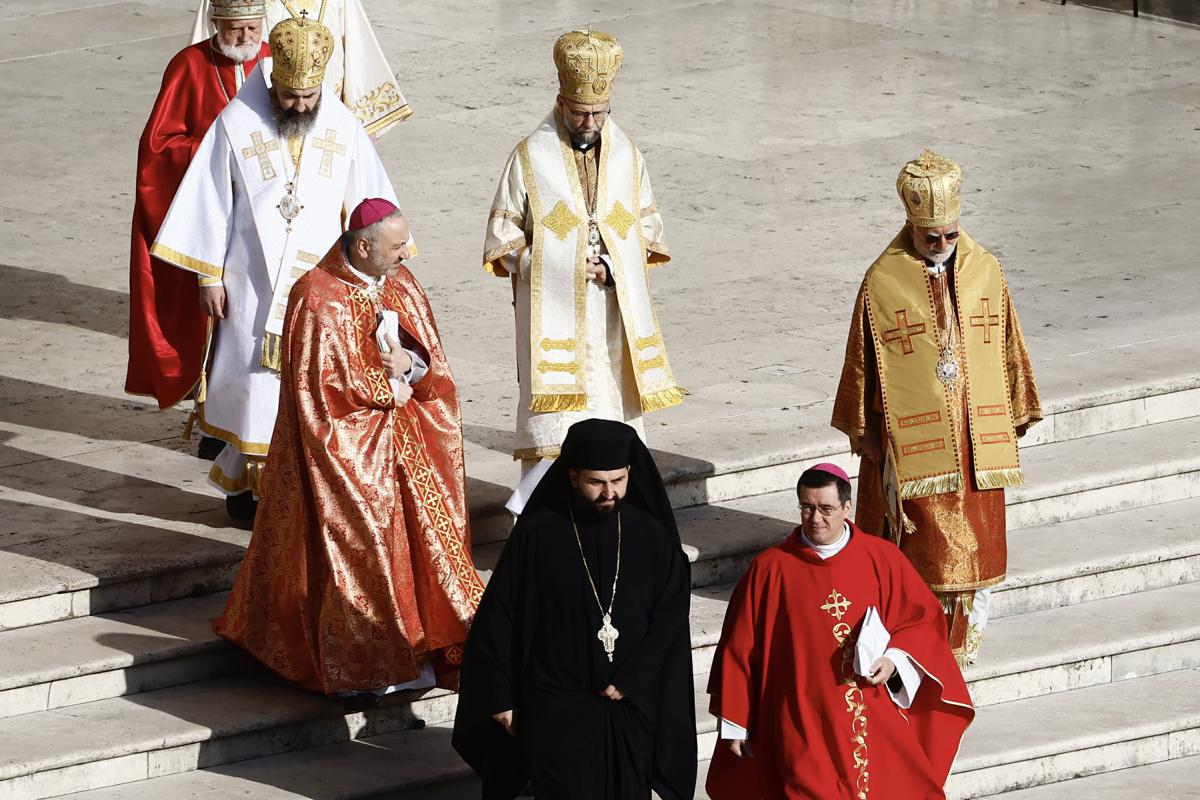 Funerali del Papa: in 400 mila per l’addio a Francesco. La tumulazione a Santa Maria Maggiore