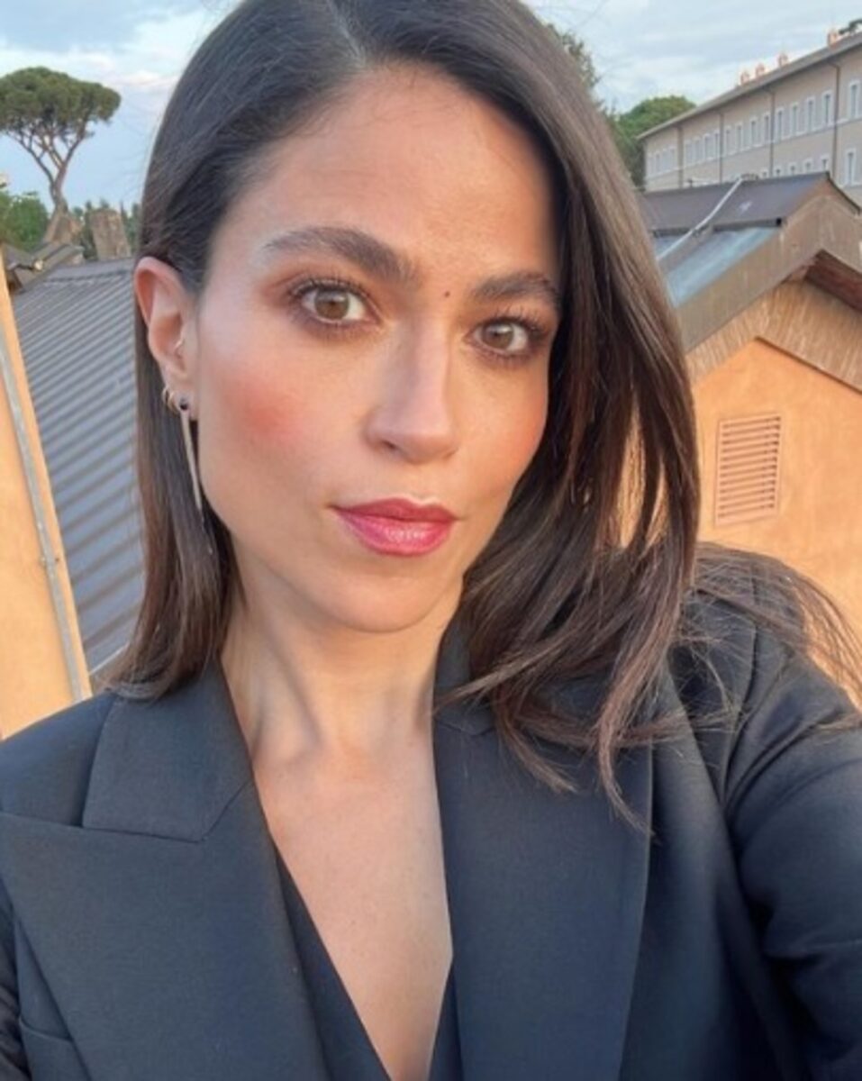 Veronica Gentili “distrutta” da Belpietro. “Non parlo con le nullità”. Video