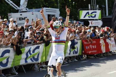 Godiamoci l’era di Tadej Pogacar, forse il più forte ciclista di sempre
