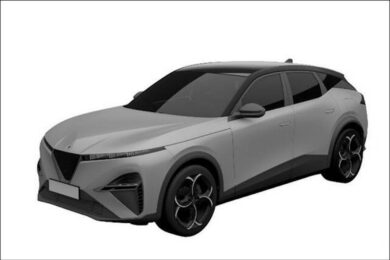 Nuova Alfa Romeo Stelvio 2025: le immagini dei brevetti svelano il design del futuro SUV