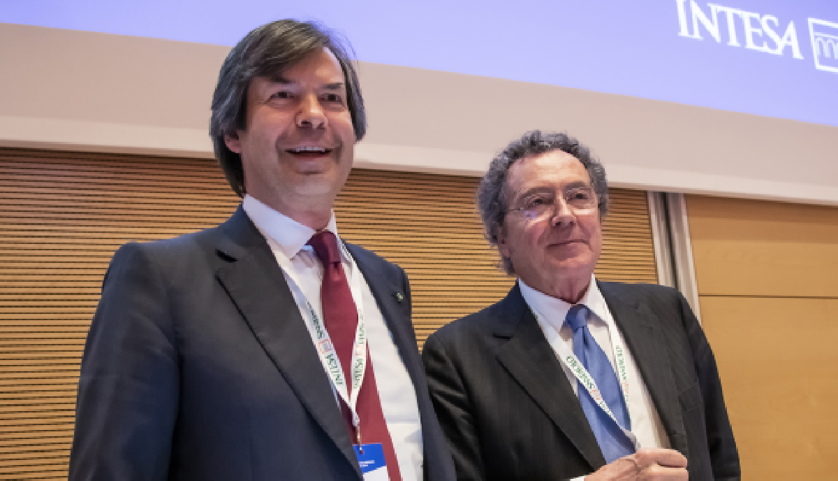 Intesa Sanpaolo conferma i vertici: Gian Maria Gros-Pietro Presidente, Carlo Messina CEO Intesa Sanpaolo conferma i vertici: Gian Maria Gros-Pietro Presidente, Carlo Messina CEO