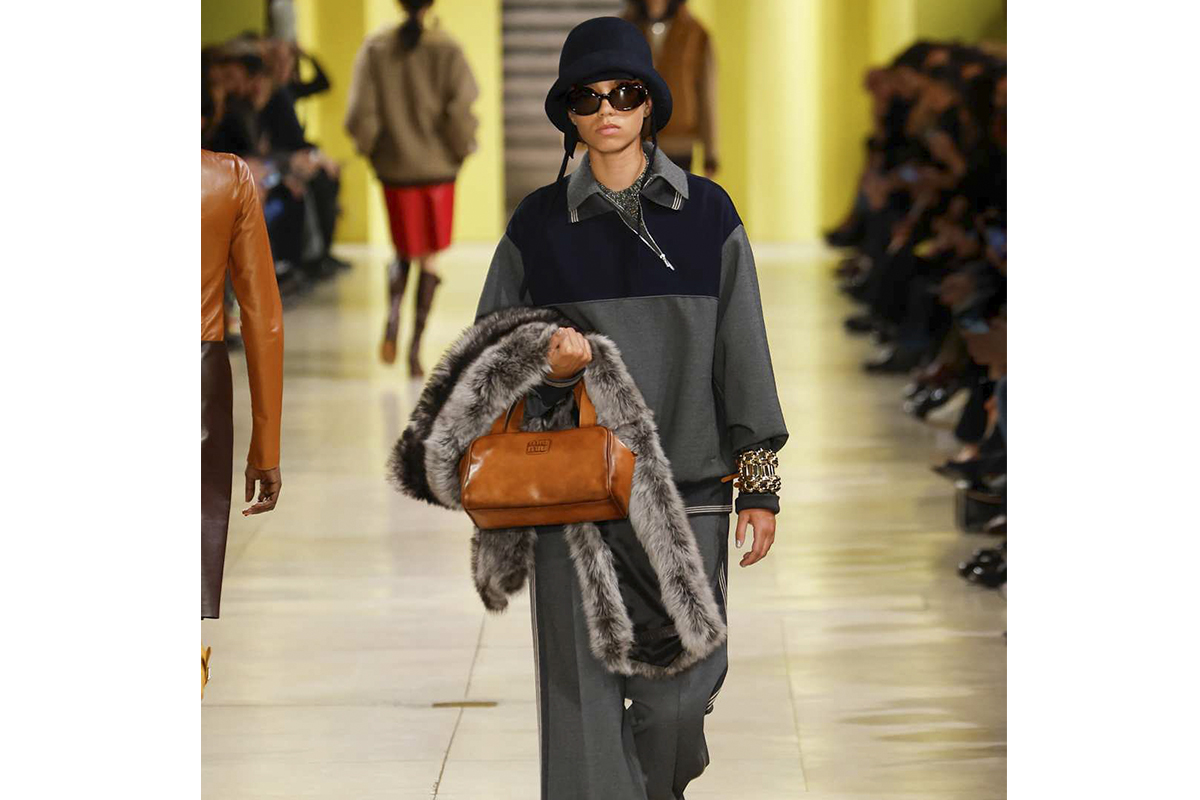 Moda, Prada dribbla la crisi: nel trimestre ricavi in aumento, Miu Miu corre con un +60%