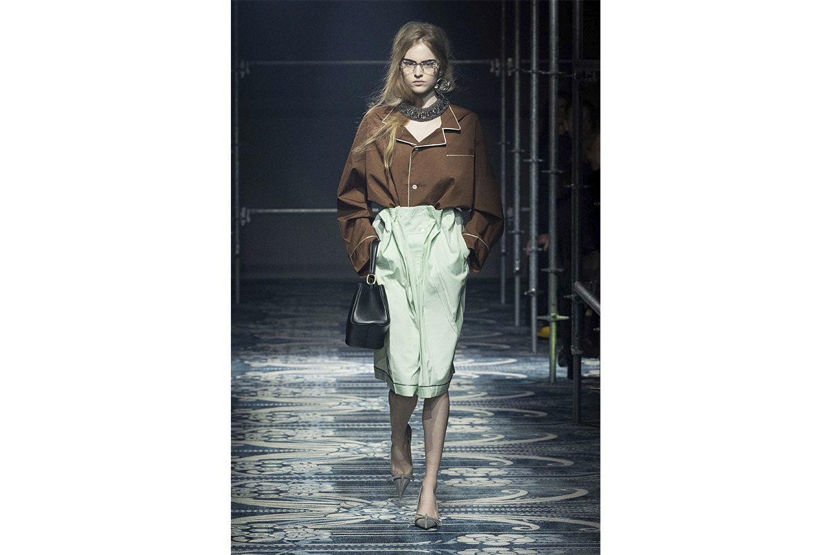 Moda, Prada dribbla la crisi: nel trimestre ricavi in aumento, Miu Miu corre con un +60%