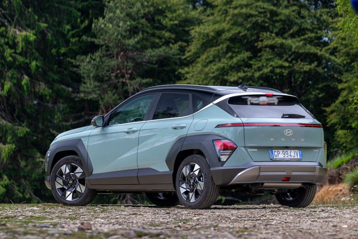 Nuova Hyundai KONA 2025: gamma rinnovata e tecnologia per tutte le esigenze Nuova Hyundai KONA 2025: gamma rinnovata e tecnologia per tutte le esigenze
